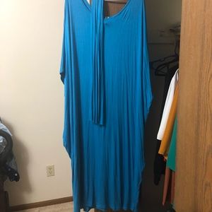 Maxi length t-shirt dress with belt